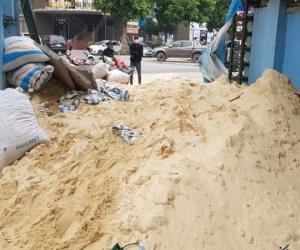 Bán tháo nhà hàng, ông chủ đi làm cửu vạn, tối ngủ phòng trọ 10m2