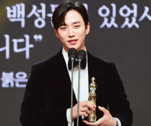 Kết quả MBC Drama Awards 2021: Lee Se Young và Lee Junho ngậm ngùi 'nhường' cúp Daesang cho nhân vật này