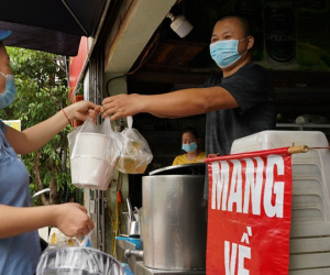 Hà Nội: Thêm 3 quận, huyện dừng bán hàng ăn uống tại chỗ