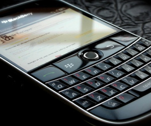 Từ ngày 4/1, điện thoại BlackBerry cũ trở thành 'cục gạch'