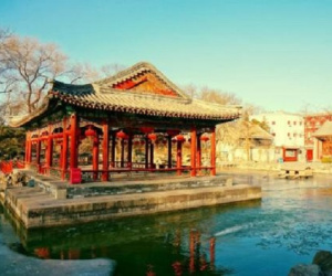Cuộc sống cực độ xa xỉ đến vua chúa cũng không theo nổi của Hòa Thân: Một cây cột nhà giá gần 9.500 tỷ đồng