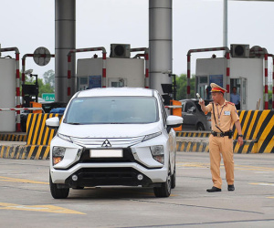 Nhiều mức phạt mới đã được áp dụng, lái xe cần nắm rõ kẻo 'sốc'