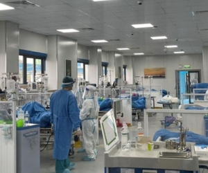 Số ca COVID-19 nặng, tử vong vẫn tăng