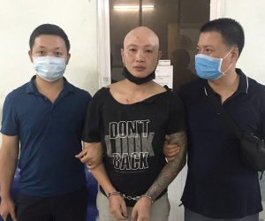 Nổ súng bắt kẻ giết người sau 11 năm trốn truy nã