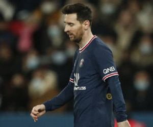 Messi đe dọa rời PSG chỉ sau một năm gắn bó