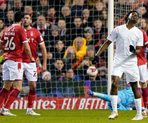 Arsenal bị đội hạng dưới loại khỏi FA Cup