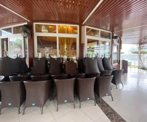 Bị bắt xét nghiệm cho khách, hàng loạt cửa hàng ăn uống ở Hải Dương đóng cửa