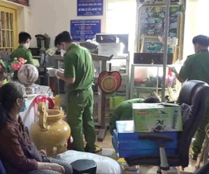 Cảnh sát khám xét Tịnh thất Bồng Lai