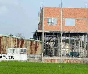 'Cơ ngơi' 2.000 mét vuông của Tịnh thất Bồng Lai: Xây dựng trái phép đến đâu?