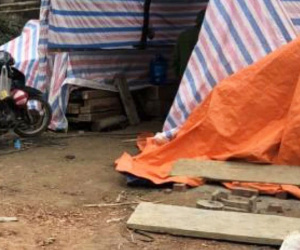 Thấy vợ bên cạnh người lạ lúc nửa đêm, rút dao đâm chết người