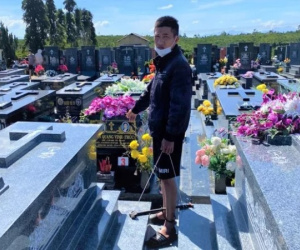 Thanh niên cướp tài sản người đi viếng nghĩa trang