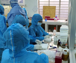 Một tỉnh ghi nhận ca nhiễm Omicron đầu tiên là chuyên gia Trung Quốc