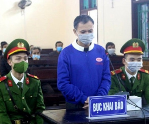 Chồng sát hại vợ rồi dùng dao tự vẫn