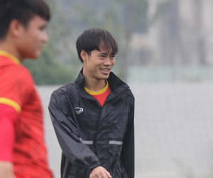 Ai là phương án B nếu Văn Toàn, Hoàng Đức không kịp thi đấu cho ĐT Việt Nam?