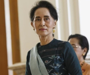 Bà San Suu Kyi đối mặt với 5 tội danh mới