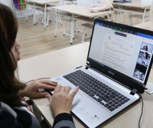 Băn khoăn điểm thi học kỳ online 'đẹp long lanh' của học trò