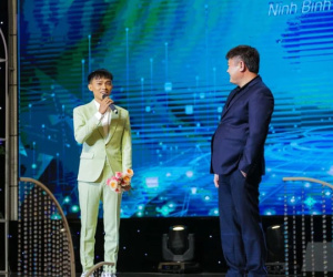 Bầu Thụy hé lộ khoản nợ cũ của gia đình Hồ Văn Cường trước khi nổi tiếng, đến 500 nghìn cũng không có