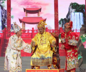 Trung Ruồi - Đỗ Duy Nam bị chê chưa đủ tầm đóng Nam Tào - Bắc Đẩu, bà xã Công Lý lên tiếng