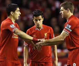 Gerrard gây sốc mời Luis Suarez sang Aston Villa, 'song kiếm hợp bích' với Coutinho
