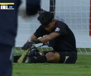 Thủ môn Lào bị nghi bán độ, đẩy Việt Nam gặp Thái Lan ở bán kết AFF Cup 2020