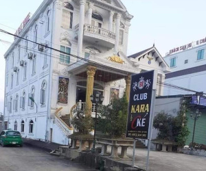 9 nữ nhân viên quán karaoke bị ho, sổ mũi, đi khám thì phát hiện nhiễm Covid-19