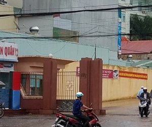 Đâm chết 1 phụ nữ đang ăn cơm, rồi treo cổ tự tử
