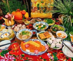 Lưu ý để chuẩn bị mâm cỗ 'đúng chuẩn' và những điều kiêng kỵ khi cúng ông Công ông Táo để mang may mắn, tài lộc về nhà