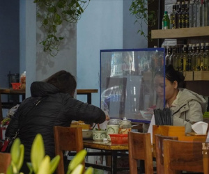 Những quận, huyện nào của Hà Nội cho bán hàng ăn uống tại chỗ?