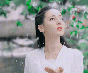 15 mỹ nhân Hoa ngữ đọ thần thái dưới trời tuyết: Nhiệt Ba xuất thần nhất, số 13 'gây lú' vì quá ngọt ngào