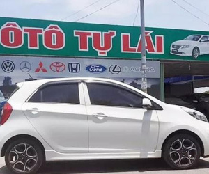 Thuê xe tự lái tránh dịch, giá tăng vẫn 'cháy' hàng
