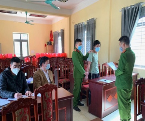 Dùng dao chém em dâu trọng thương