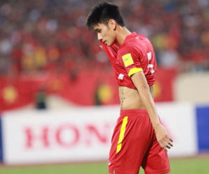 'Ông vua phản lưới nhà' Việt Nam có bến đỗ đầy bất ngờ