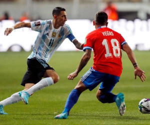Không cần tới Messi, Argentina vẫn rời hiểm địa với 3 điểm trọn vẹn