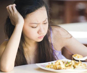 3 loại thực phẩm 'nuôi' ung thư gan, Tết này dù thích mấy cũng nên tránh xa