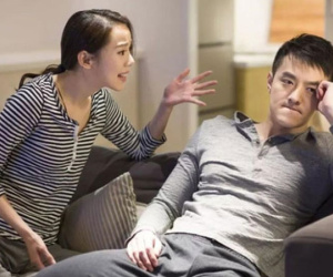 Biếu mẹ đẻ 2 triệu tiêu Tết bị chồng kì kèo, đọc tin nhắn tôi chết lặng