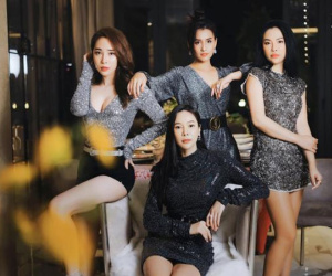 Tiệc tất niên của hội bạn Lã Thanh Huyền - Quỳnh Nga: Đại hội 'trưng trổ' vòng một của dàn mỹ nhân đất Bắc