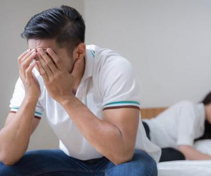Bác ruột lật 6 lượt túi mới lấy ra được chút tiền mừng tuổi, phản ứng sau đó của vợ khiến tôi sốc tột cùng