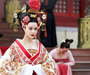 Võ Tắc Thiên nổi tiếng trong lịch sử rốt cuộc cao bao nhiêu? Bà có ưu thế về mặt thể hình, thảo nào lại sống thọ tới 81 tuổi