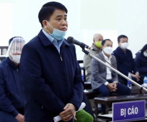 Quan chức 'ngã ngựa' và những lời sau cùng day dứt trước tòa