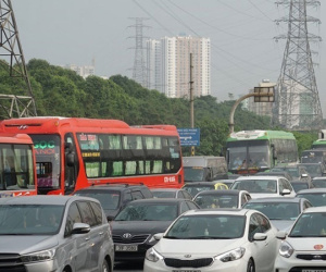 Trở lại thành phố sau kỳ nghỉ Tết thế nào cho an toàn, đỡ tắc đường?