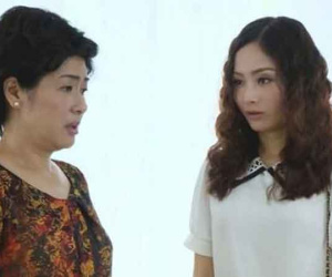 Mới vừa hết Tết, chồng bất ngờ bắt tôi đưa hết số tiền mừng tuổi cho mẹ chồng giữ