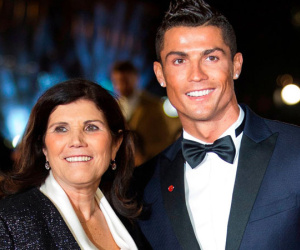 Cristiano Ronaldo: Tình yêu của mẹ và phép màu cuộc sống