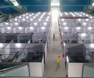 Những bệnh viện dã chiến chặn đứng dịch bệnh COVID-19 trong năm 2021