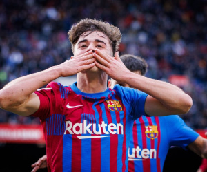MU tranh ký Isak, Liverpool 'cướp' Gavi