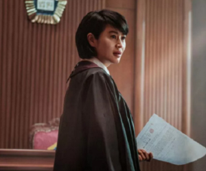 'Chị đại' Kim Hye Soo tái xuất màn ảnh, đối đầu trực diện cùng Son Ye Jin