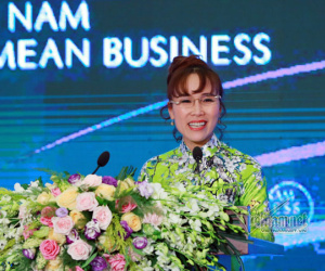 Một ngày kiếm 160 triệu USD, tỷ phú Phương Thảo mở hàng bùng nổ