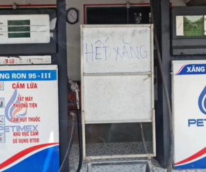 Vì sao hàng loạt cây xăng treo biển hết xăng, ngừng bán?