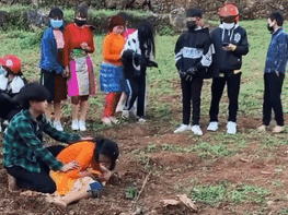 Cháu nội Vua Mèo: Coi 'bắt vợ' như hủ tục của người H'Mông là xúc phạm chúng tôi!