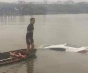 Sau khi ăn lẩu cùng bạn ngày đầu năm mới, người đàn ông đi ô tô lao xuống sông tử vong thương tâm