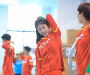 Thanh Nhã, hotgirl tuyển nữ Việt Nam vừa đăng loạt ảnh khoe vòng eo cưng xỉu nhưng lại tự nhận mình xấu